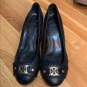 COPY - Black Tory Burch wedges